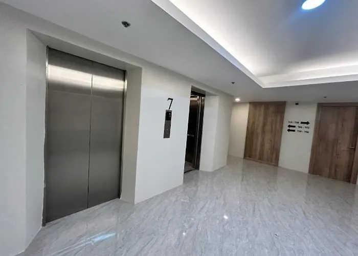 Prime District Cation Aparthotel